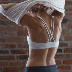 Lululemon Free To Be Bra
